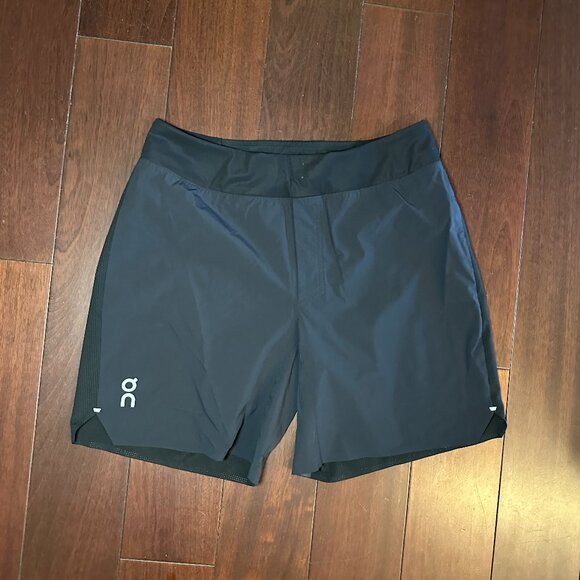 On Cloud Men’s Performance Shorts – Black – Size Medium - Picture 1 of 10